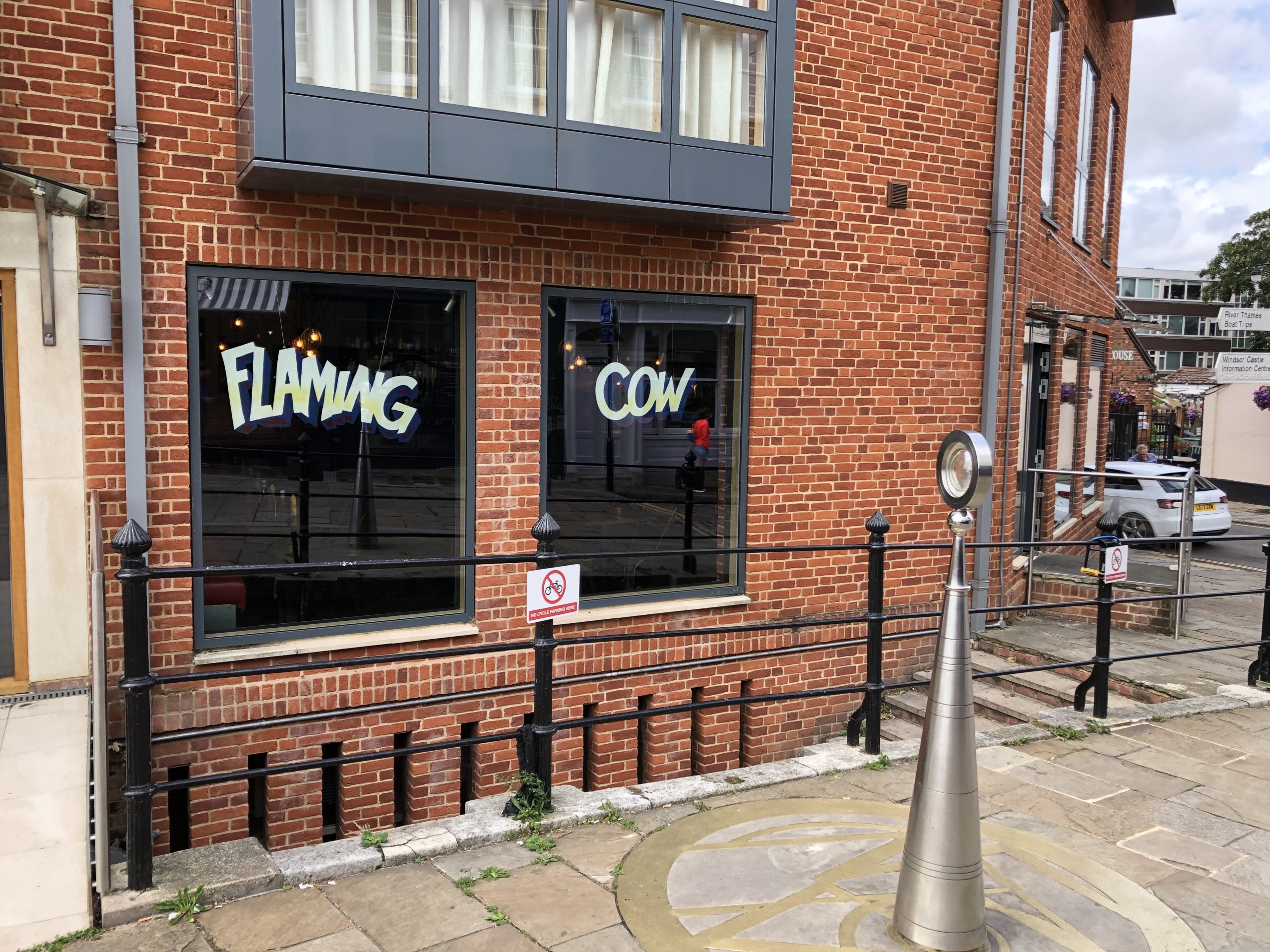 Flaming Cow Windsor &#8211; Tasty Burgers