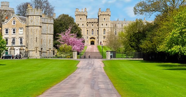 Windsor Castle view – perfect UK staycation destination near Castle Properties short-let apartments
