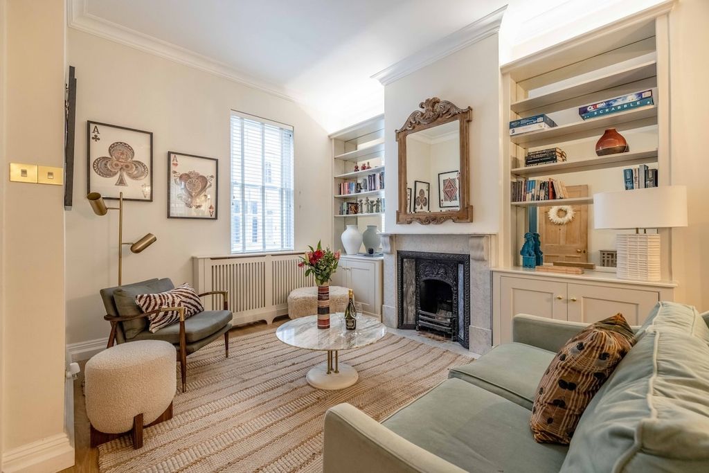 Windsor Castle House + Garden